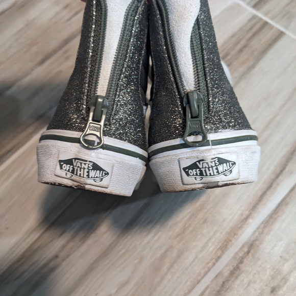 Vans Glitter High-Top Sneakers - Picture 3 of 6